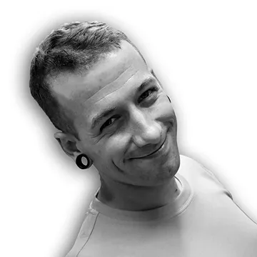 /assets/sebastian_ebert-Dy3XWz0I.webp
